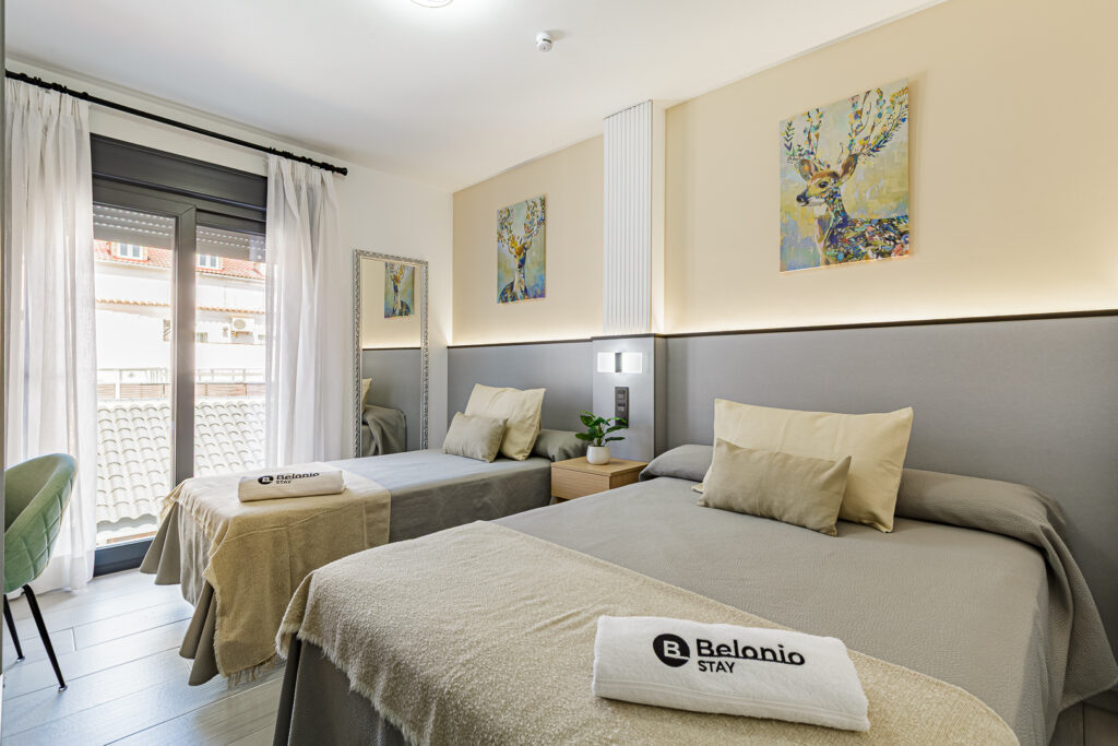 Nuestra habitación triple con balcón